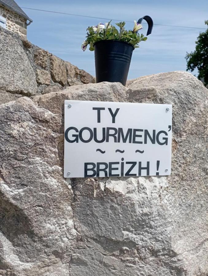 Gite Avec Son Bain Nordique Privatif Au Feu De Bois Pleubian Exteriér fotografie
